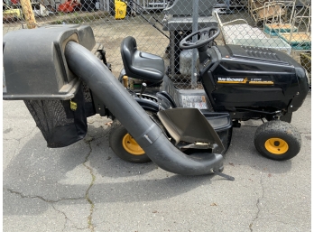 Yard Machine Lawn Mower With Bagger