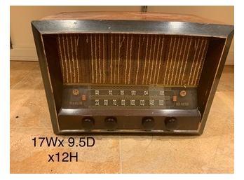 RCA Victor Radio- Golden Throat Tone Model