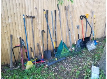 Miscellaneous Yard Tools