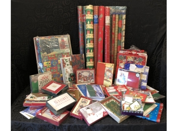BIG Lot Of Christmas Gift Wrap, Cards & Gift Bags - ALL NEW!