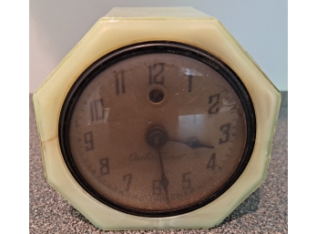 Vintage Windup Clock