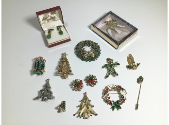Lot Of 13 Christmas Themed Jewelry Earrings, Brooches & Stick Pin