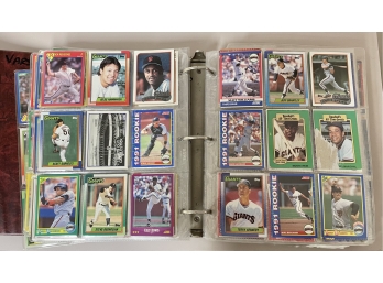 Large Vintage Baseball Card Lot