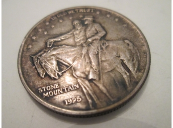 1925 Authentic STONE MOUNTAIN Commemorative Silver Half $.50 United States