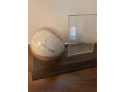 RICKY HENDERSON-NEW YORK YANKEES HALL Of FAME Signed Baseball