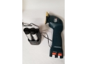 Black & Decker - Portable VersaPak Detail Sander - 7.2 Volts 82mm - With Batteries And Charger
