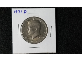 US 1971 D Kennedy Half Dollar - Almost Uncirculated +