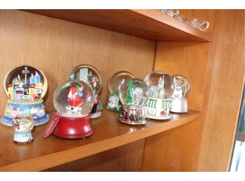 Mixed Lot Of Snowglobes - Lot Of 7! Good Condition - Item #83