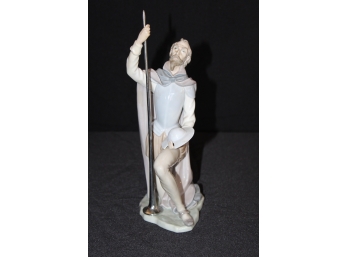 Lladro Don Quixote Kneeling W/Horn & BOX INCLUDED - Excellent Condition - Item #63