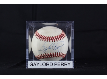 Gaylord Perry Autographed Baseball - Item #033