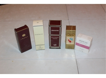 Assorted Lot Of Vintage Woman's Perfumes! Item #198 LR
