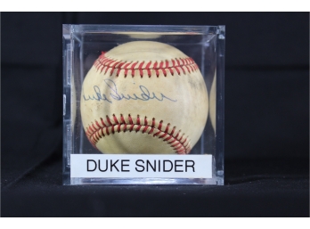 Duke Snider Autographed Baseball - Item #009