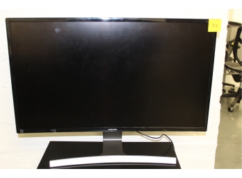 SAMSUNG 27' Curved Monitor - Great Used Condition - Item #034