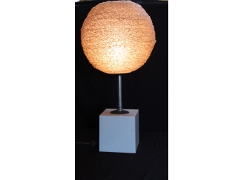 Mid Century Modern Sparkly Rezin Shade Lamp! Great Condition - Item #57