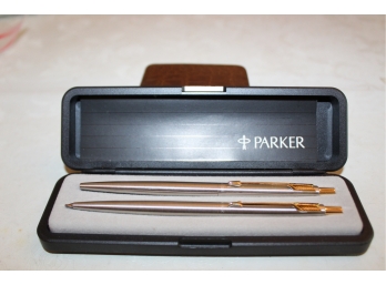Parker Pen & Pencil Set W/ Gold Trim Clip - Executive Pens - WORKS! Item #244 LR
