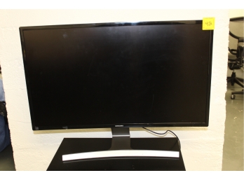 SAMSUNG 27' Curved Monitor - Great Used Condition - Item #042