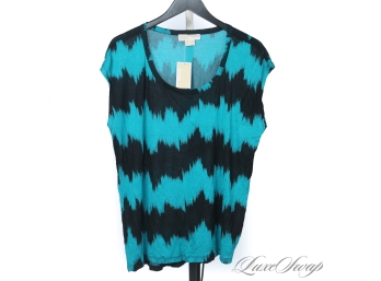 BRAND NEW WITHOUT TAGS MICHAEL KORS TURQUOISE AND BLACK BRUSHSTROKE STRIPE SOFT SLINKY SLEEVELESS SHIRT XL