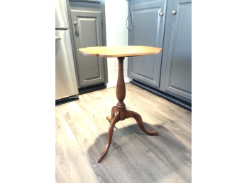 PINE CANDLE STAND