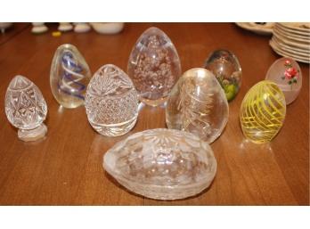 326. Egg Shaped Paper Weights (9)