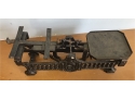108. Antique 5 Kilogram Cast Iron Scale