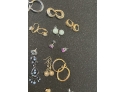Costume Jewelry Earring Lot
