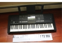 Yamaha PSR-E423 Keyboard