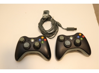 Pair Of XBOX Wireless Controllers
