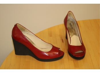 NEW Michael Kors Red Patent Leather Peep Toe High Wedge Size 8.5