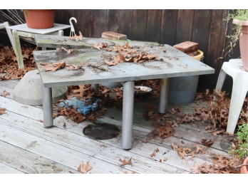 Cool Vintage Outdoor Table Plant Stand
