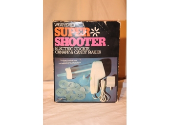 Wear-ever Supper Shooter Cookie & Candy Maker