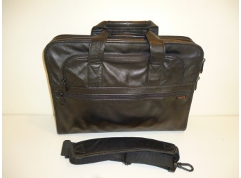 TUMI Black Leather Laptop Bag Briefcase