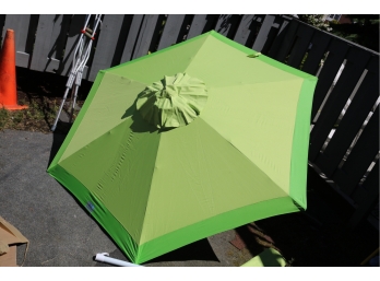 Green 7' Beach Market Umbrella
