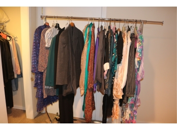 Women's Vintage Clothing Lot (Vnt1)