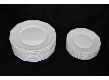 Vintage Set Of 17 Pieces Of ROSENTHAL Maria White Salad Plates And Bread & Butter Plates