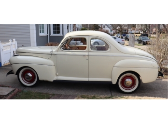 1941 FORD Super Deluxe Coupe
