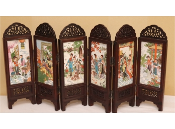Old Chinese Antique Table Top Folding Screen