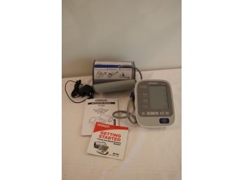 Omron BP760 7 Series Upper Arm Blood Pressure Monitor *Tested*