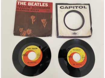 Beatles 45 Records Yellow Submarine, Eleanor Rigby , Yesterday, Act Naturally