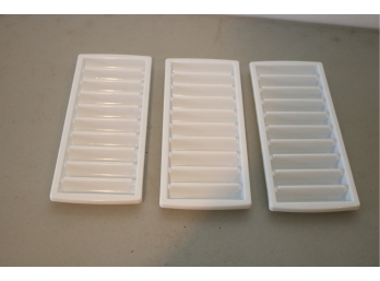 Set Of 3 Ice Cube Trays For Drink Bottles