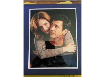 Signed 8 X 10 Glossy Photo Of Mel Gibson And Julia Roberts - Conspiracy Theory