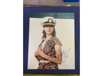 Signed 8 X 10 Glossy Photo Of Debra Winger - Terms Of Endearment, An Officer And A Gentleman, And Urban Cowboy