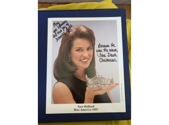 Signed 8 X 10 Glossy Photo Of Tara Holland - Miss America 1997