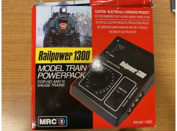 Railpower 1300 Model Train Power Track