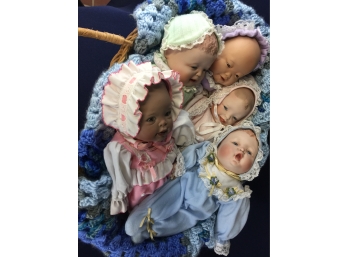 Set Of 5 Infant Dolls In Basket