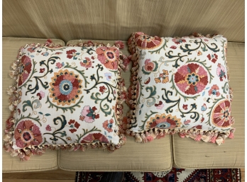2 Floral Pillows