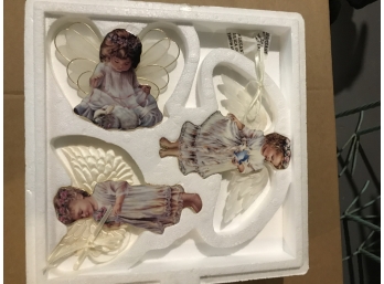 Set Of 3 Angel Ornaments