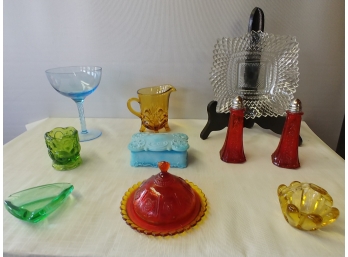 9 Piece Colored Glass Lot