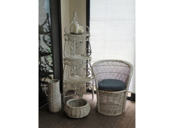 Wicker Corner Shelf, Chair And 2 Baskets / All White