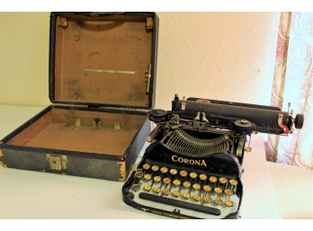 1917 Corona Typewriter With Case