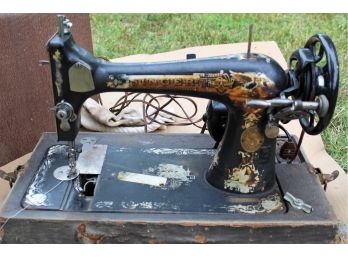 Old Singer Sewing Machine, Black
